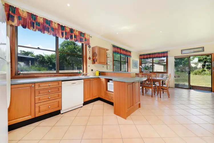 Fourth view of Homely house listing, 5 Hastings Avenue, Chifley NSW 2036