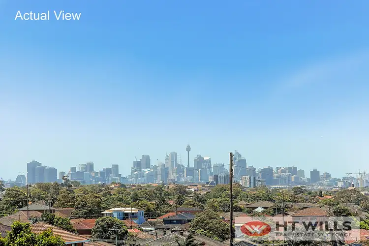 25 Lily Street, Hurstville NSW 2220