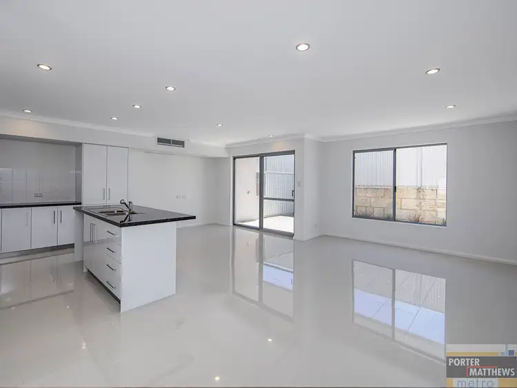 Fifth view of Homely townhouse listing, 10/39 Edinburgh Road, Forrestfield WA 6058