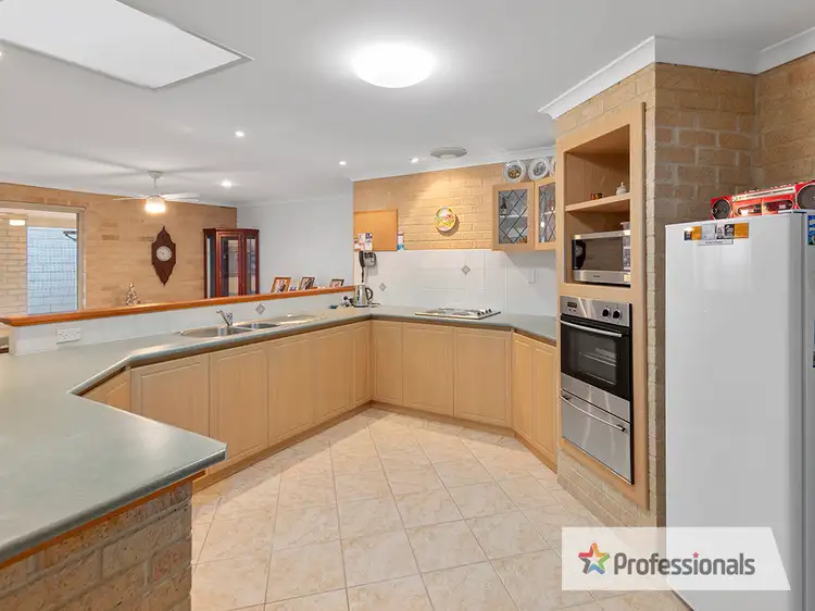 Second view of Homely house listing, 11 Bryant Close, Broadwater WA 6280