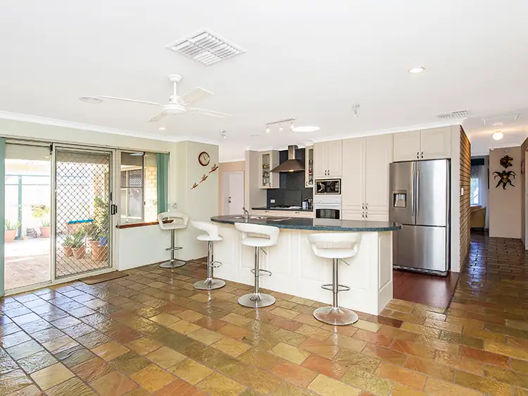 Fourth view of Homely house listing, 7 Mizzen Court, Waikiki WA 6169