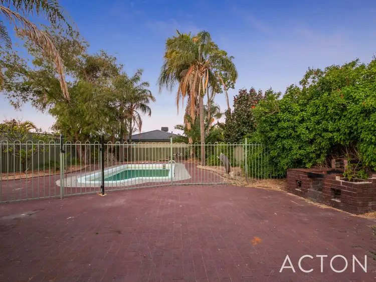 Fourth view of Homely house listing, 8 Gordon Place, Huntingdale WA 6110