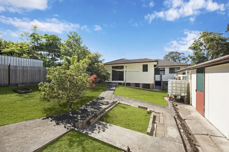 Sixth view of Homely house listing, 18 Hulani Street, Budgewoi NSW 2262