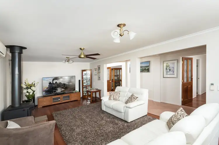 Fourth view of Homely house listing, 41 Yarck Village Place, Yarck VIC 3719