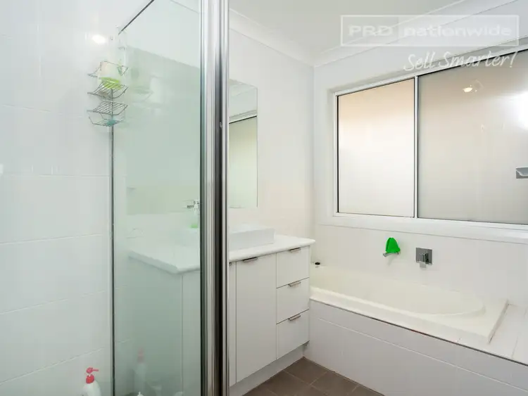 Fourth view of Homely house listing, 6 Park Place, Lloyd NSW 2650