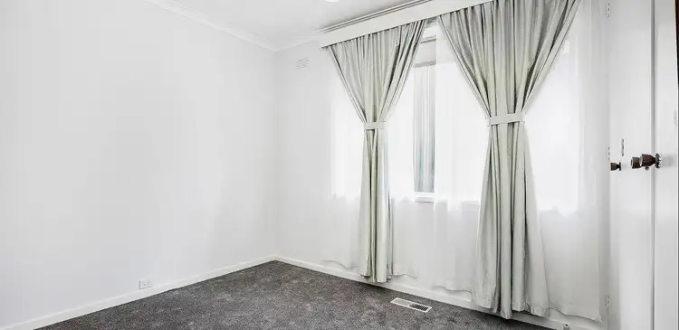 Fourth view of Homely house listing, 15 Glenthorne Drive, Keysborough VIC 3173