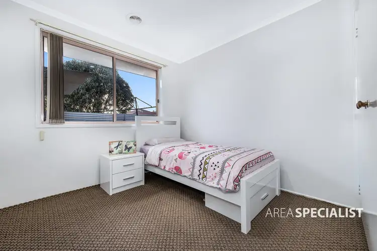 Fifth view of Homely house listing, 33 Lauren Drive, Hampton Park VIC 3976