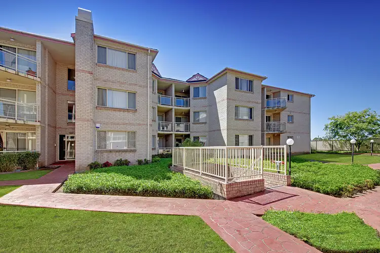 Main view of Homely unit listing, 20/1 Hillview Street, Roselands NSW 2196