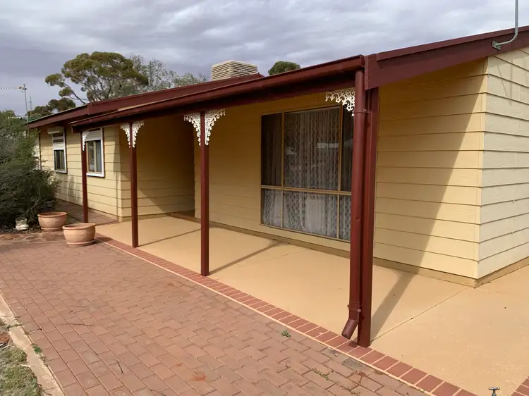 34 Pioneer Drive, Roxby Downs SA 5725