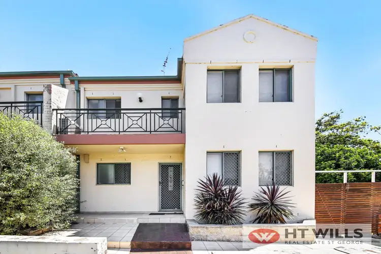 1/58 Dora Street, Hurstville NSW 2220