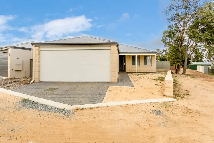 7 Quoin Lane, Byford WA 6122