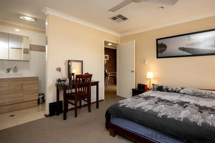 24 Skiff Way, Heathridge WA 6027