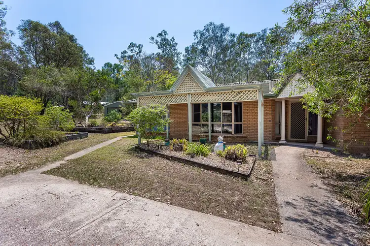 11 Duggan Road, The Palms QLD 4570