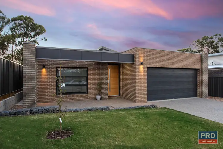 18 Shepherds Glen, Strathfieldsaye VIC 3551