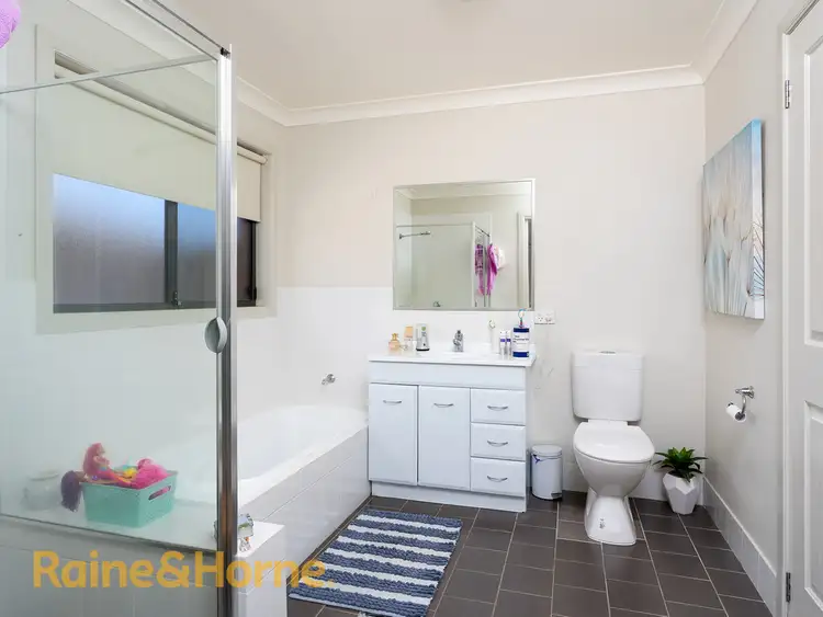 Fifth view of Homely house listing, 2/50 Paldi Crescent, Glenfield Park NSW 2650
