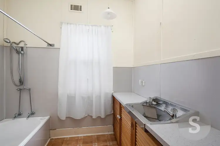 Fifth view of Homely house listing, 9 Lansdowne Place, Deloraine TAS 7304