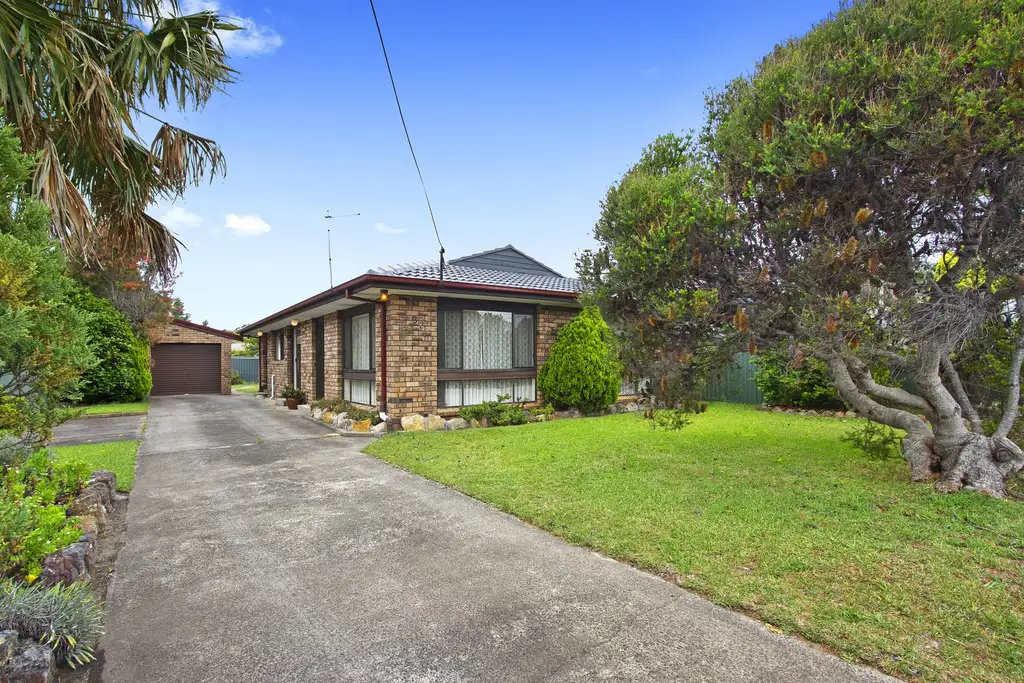 Main view of Homely house listing, 32 Hollywood Avenue, Ulladulla NSW 2539