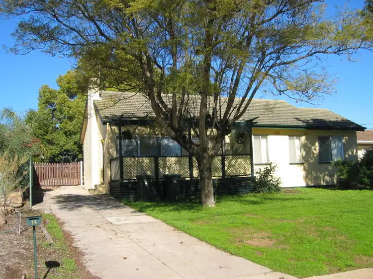 14 Chandada Street