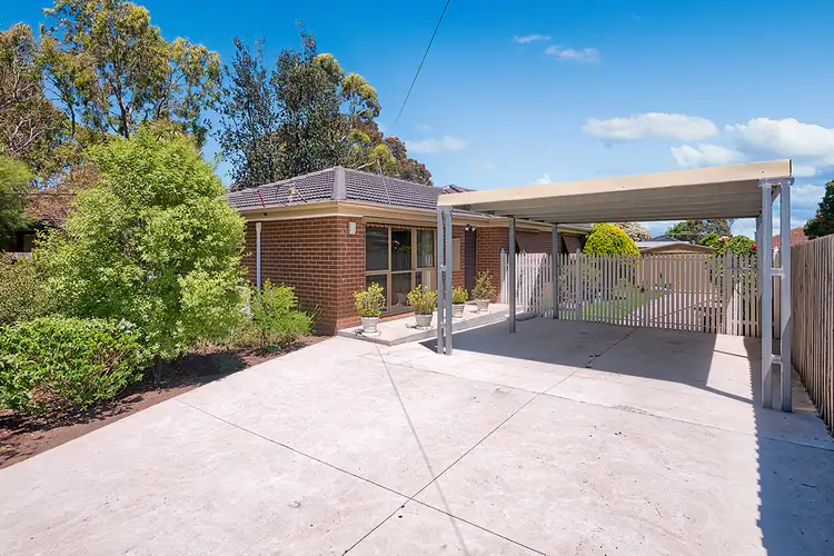 1 Damian Court, Cranbourne VIC 3977