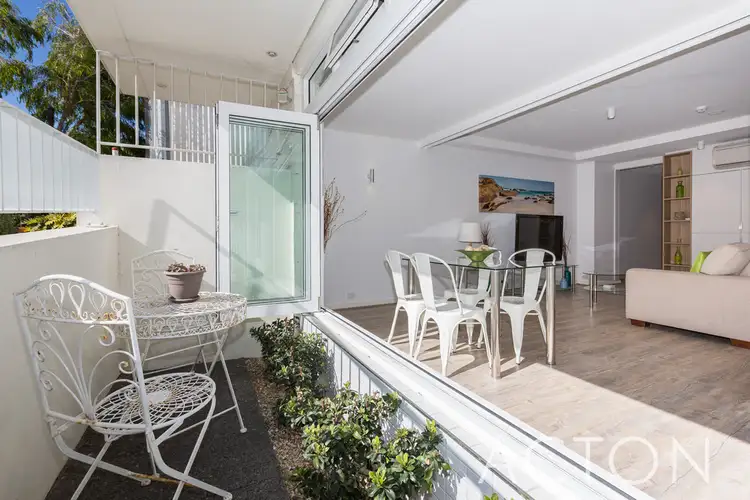 4/14 Lime Street, North Fremantle WA 6159