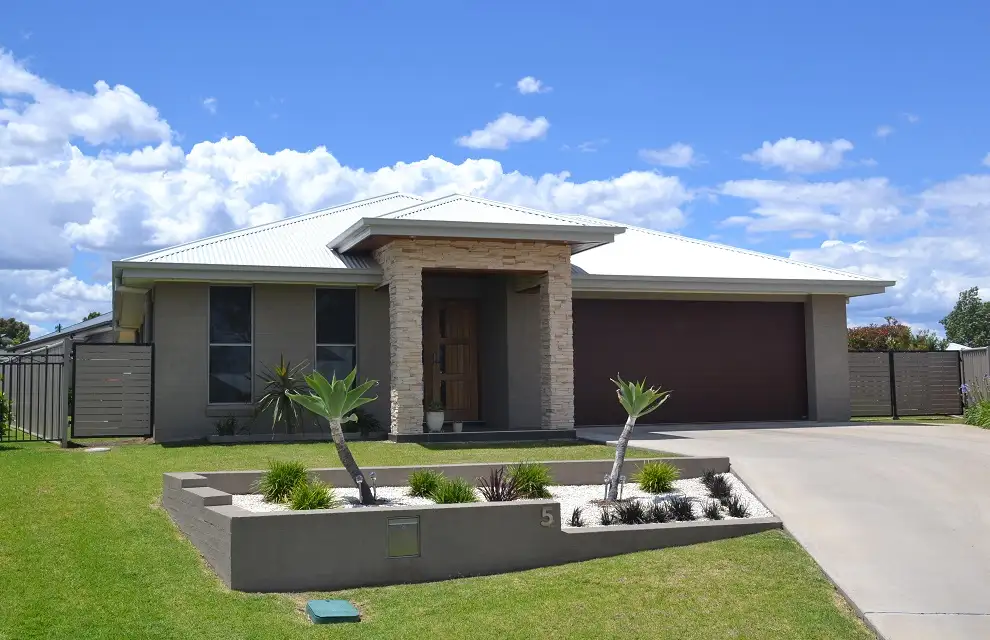 Main view of Homely house listing, 5 Box Tree Place, Inverell NSW 2360