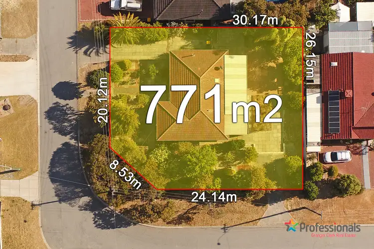 32 Hurlston Way, Koondoola WA 6064