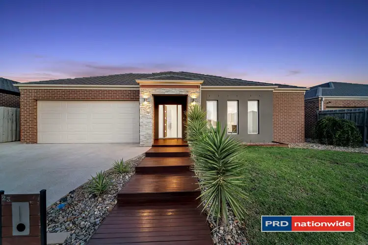 23 Birchgrove Way, Taylors Hill VIC 3037