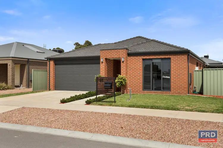 Second view of Homely house listing, 33 Greenfield Drive, Epsom VIC 3551