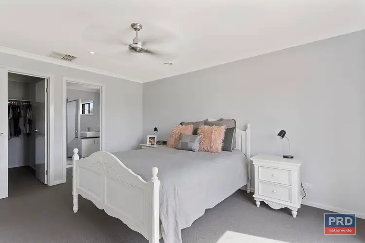 Fourth view of Homely house listing, 33 Greenfield Drive, Epsom VIC 3551