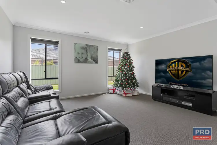Sixth view of Homely house listing, 33 Greenfield Drive, Epsom VIC 3551
