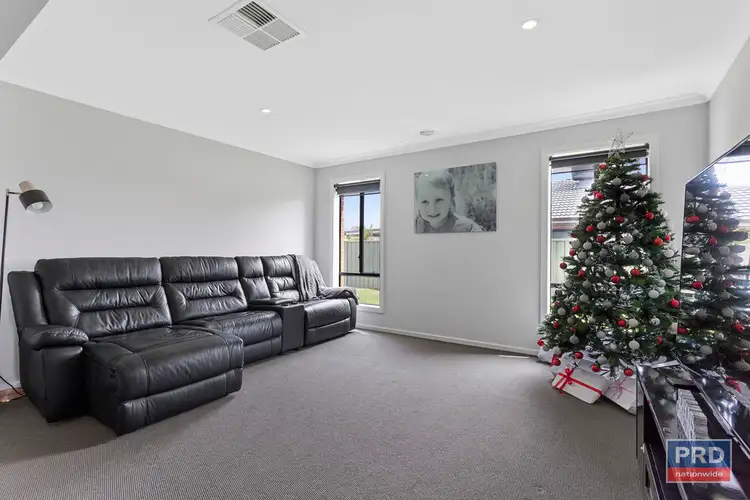 Seventh view of Homely house listing, 33 Greenfield Drive, Epsom VIC 3551