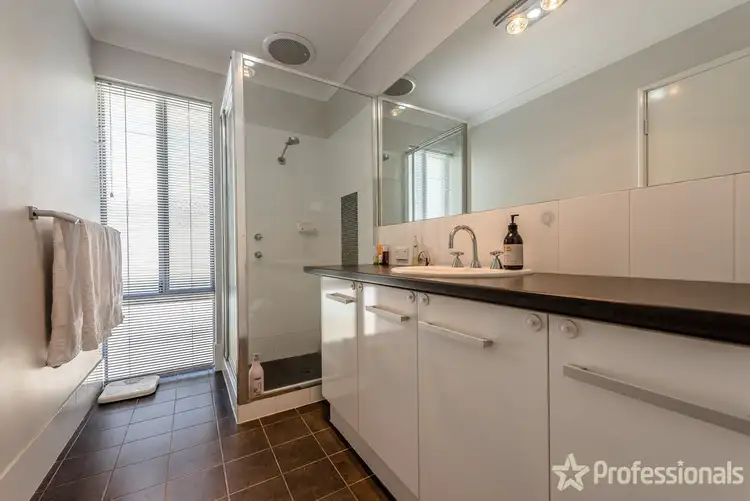 Seventh view of Homely house listing, 4 Ivy Way, Wandina WA 6530