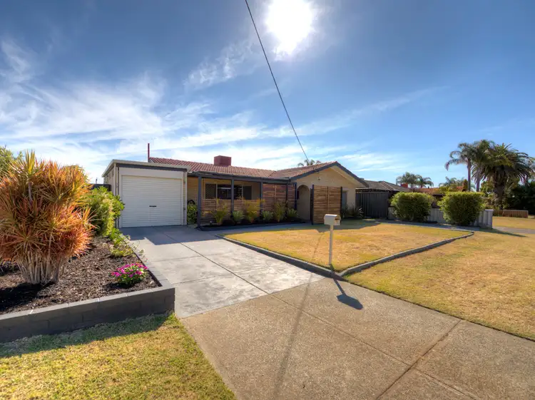 Second view of Homely house listing, 25 Hilton Crescent, Maddington WA 6109
