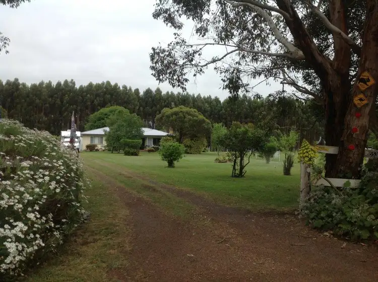 553 Portland Road, Bessiebelle VIC 3304