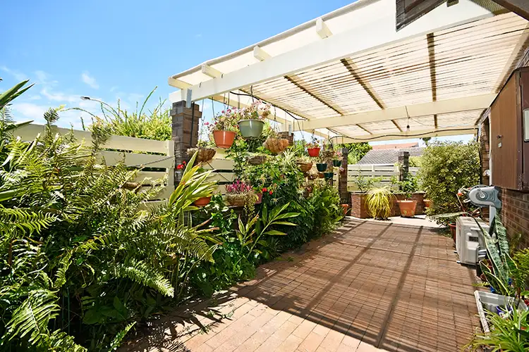 Main view of Homely villa listing, 6/24 Broomhall Way, Noranda WA 6062