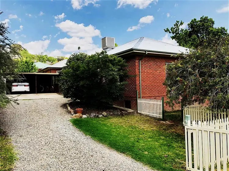 80 Merivale Street, Tumut NSW 2720