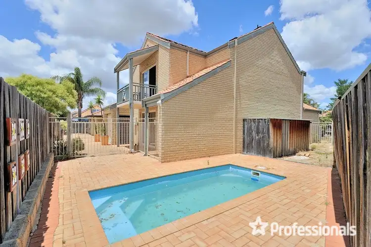 36 Lakefront Circle, The Vines WA 6069