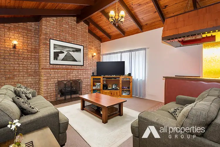 14 CLONMEL STREET, Regents Park QLD 4118