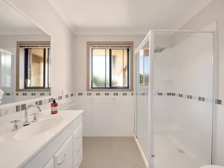 Sixth view of Homely house listing, 9 Rosella Mews, Wodonga VIC 3690