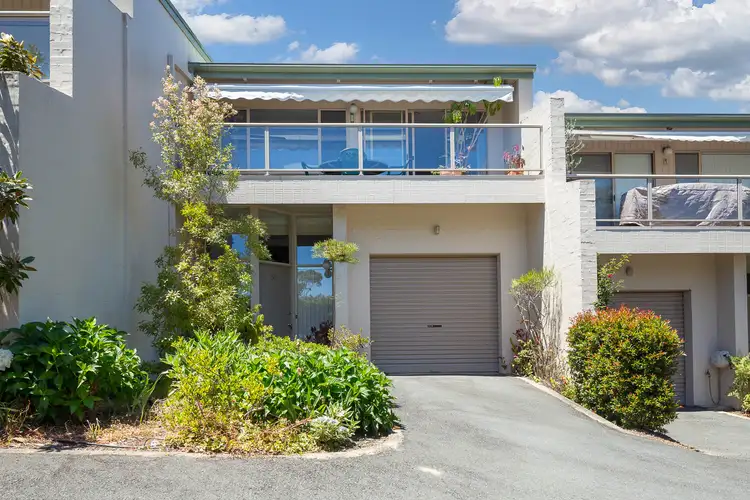 30/12 - 18 Newth Place, Surf Beach NSW 2536