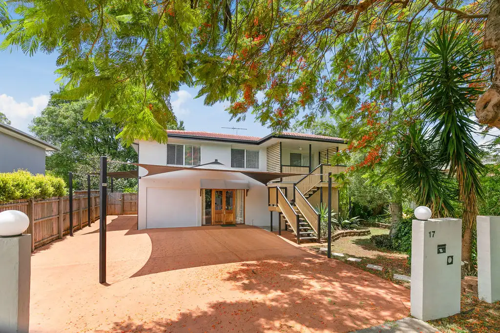 Main view of Homely house listing, 17 Hilliard Street, Ormiston QLD 4160