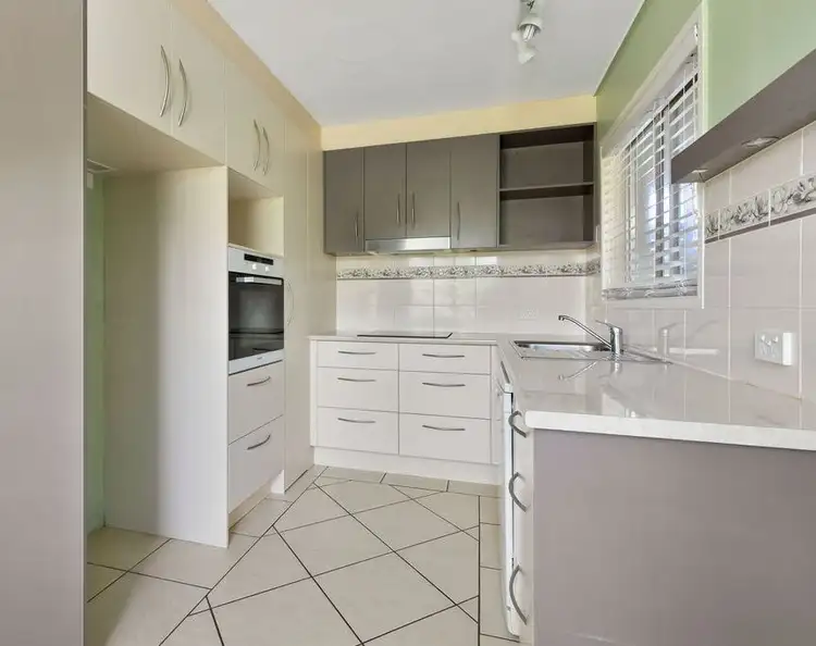 Second view of Homely house listing, 17 Hilliard Street, Ormiston QLD 4160