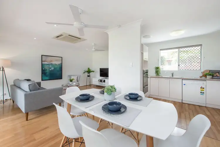 Sixth view of Homely villa listing, 3/6 Manning Tce, South Perth WA 6151