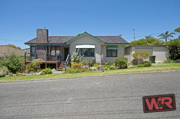 2 Alicia Street, Mount Melville WA 6330