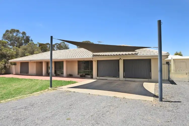 82-84 Flora Avenue, Mildura VIC 3500