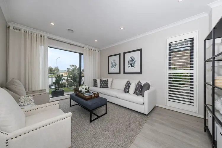Second view of Homely house listing, 32 Bandicoot Loop, Tarneit VIC 3029