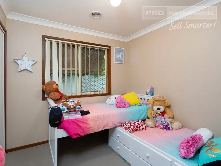 Fifth view of Homely house listing, 40 Girraween Mews, Glenfield Park NSW 2650