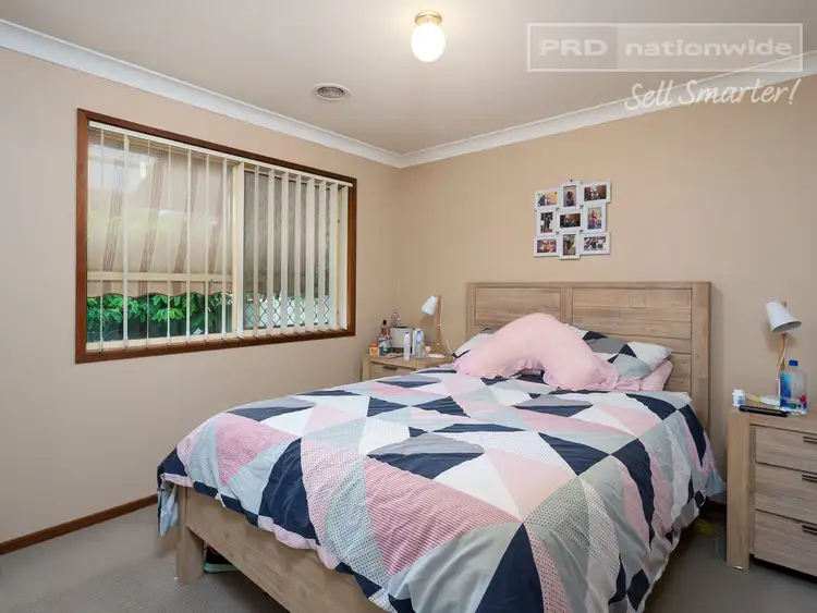 Sixth view of Homely house listing, 40 Girraween Mews, Glenfield Park NSW 2650