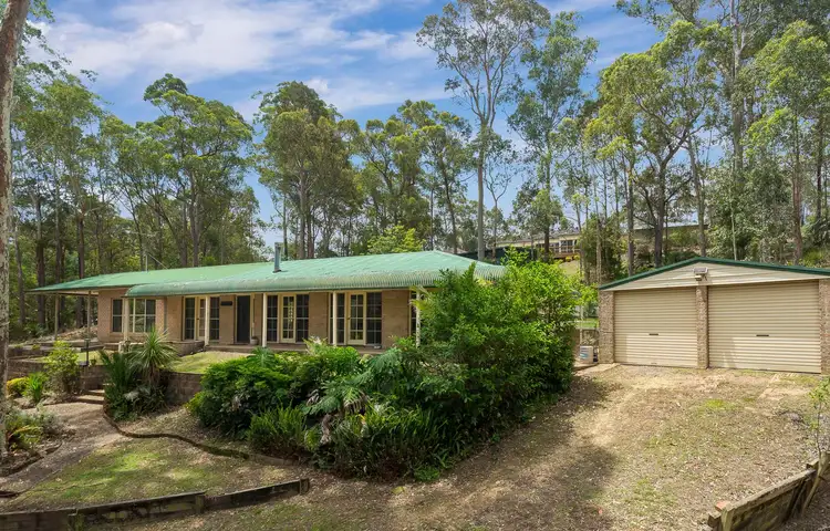 13 The Outlook Road, Surfside NSW 2536