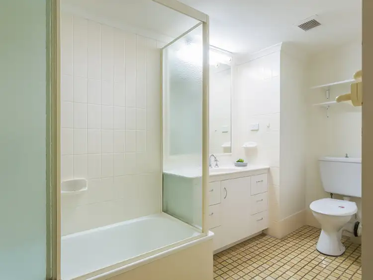 Sixth view of Homely unit listing, 16/114 The Esplanade, Burleigh Heads QLD 4220